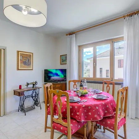 La Casa Di Guido Hiking Skiing And Lakes - Happy アパート